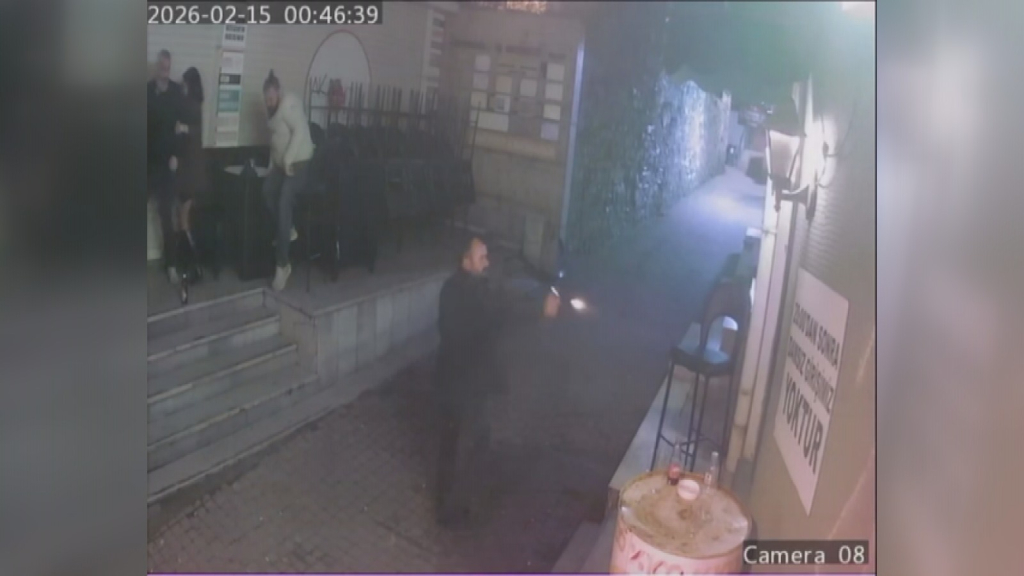 8c331f0b-761f-4c78-a9bd-108ffbd2d8f7