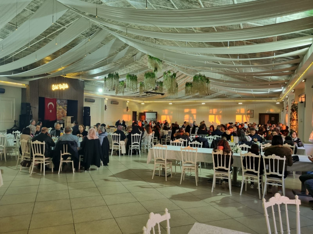 b5ff6201-91fb-49f4-8a57-95ae2e71a961