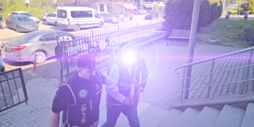 Picsart_26-04-20_16-19-34-174